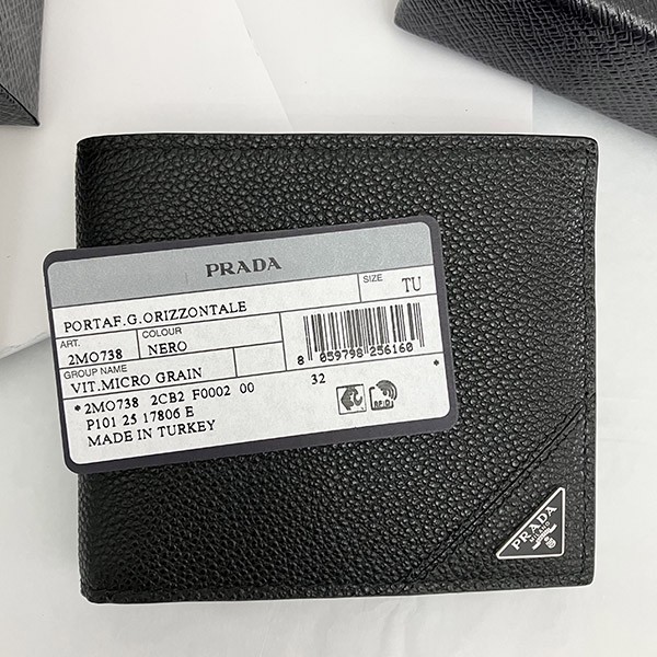 【プラダ】大人気！ Bifold Wallet 二つ折り財布 コピー Triangle Logo 2MO738_2CB2
