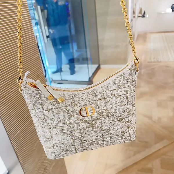 [N級品]すぐ届☆品よく目立つ【ディオール】Miss Caro ディオールling ミニチェーンバッグ S5253UDIO_M01E