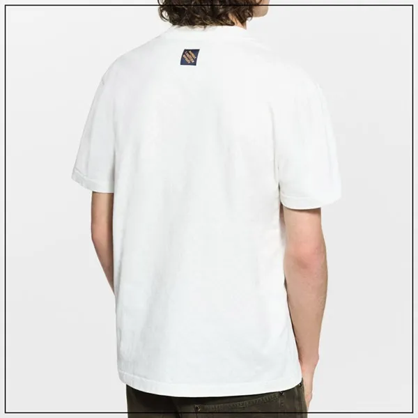 追跡付きで安心届け◆《一味違うグラフィカル》ルイヴィトン 偽物 モノグラム ショートスリーブTシャツ 1AJCB9