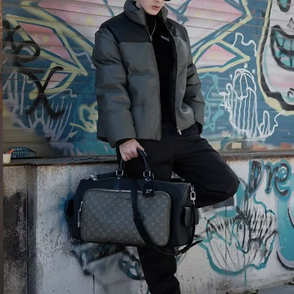 【暖かさと美しさを纏う】ルイヴィトン LV レザー ダウンジャケット 偽物 1AJBRR