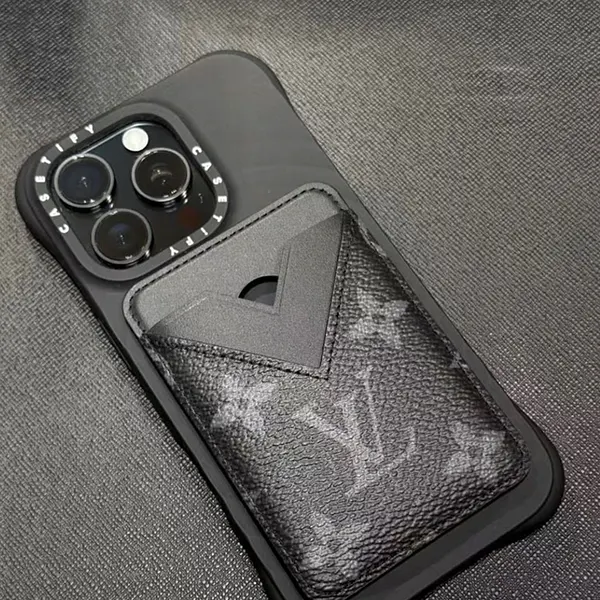ギフト人気◆ルイヴィトン MagSafe対応 カードケース M12602