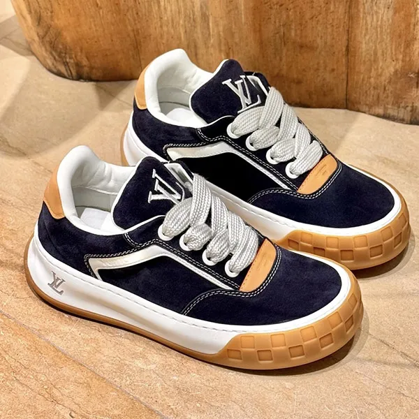 【上品で万能な一品】ルイヴィトン 偽物 LV ティルテッド スニーカー 1AJ766