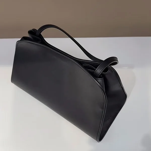 3wayで印象が変えられる《ザロウ》マルゴー コピー Peggy clutch 1205