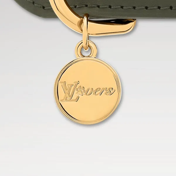 【個性ヒカル☆】ルイヴィトン 偽物 LV ドッグ カラー XS(首輪:小型犬 )GI1489