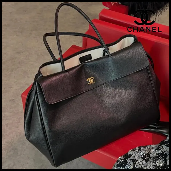 オシャレで大容量♡【シャネル】トートバッグ