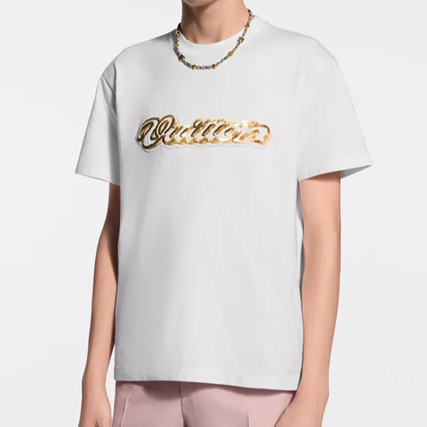 【華やかロゴ】ルイヴィトン エンべリッシュド シグネチャーTシャツ コピー 1AJTYX