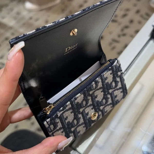 おリボンが可愛すぎる ディオール Oblique Bow Glycine ウォレット コピー S2508OUQY_M928