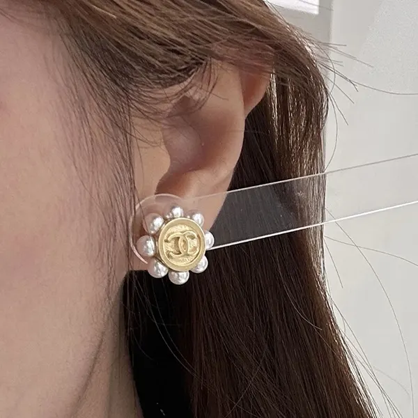 シャネル ミニパール ピアス N級品 CCマーク ABH145