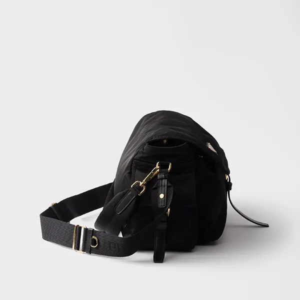 プラダ エクスプローラ ラージ Re-Nylon ショルダーバッグ 1BD391