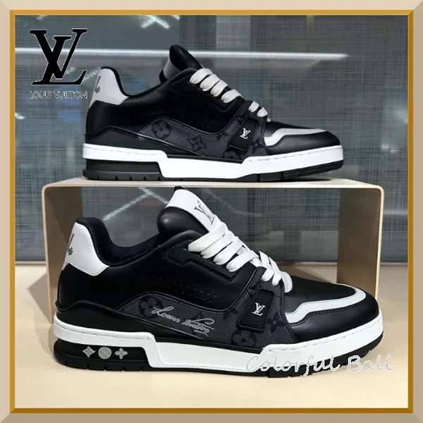ルイヴィトン　LV　トレイナー スニーカー 偽物 1AJ297