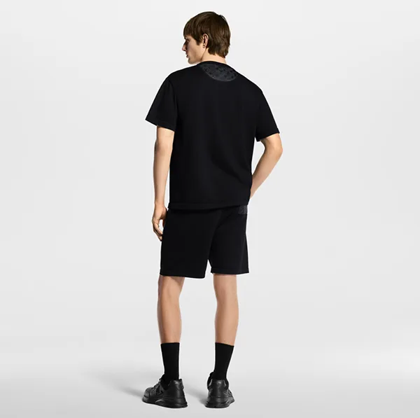 ルイヴィトン　モノグラム　Tシャツ　半袖 1AJRL