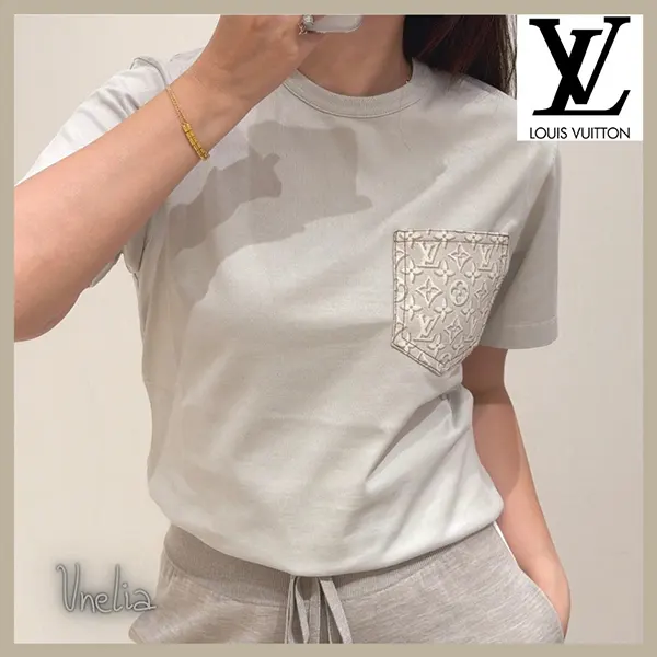 ルイヴィトン シグネチャーポケットTシャツ 偽物 1AJHH0