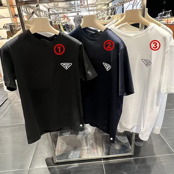 プラダ UJN880トライアングルロゴTシャツ 各色
