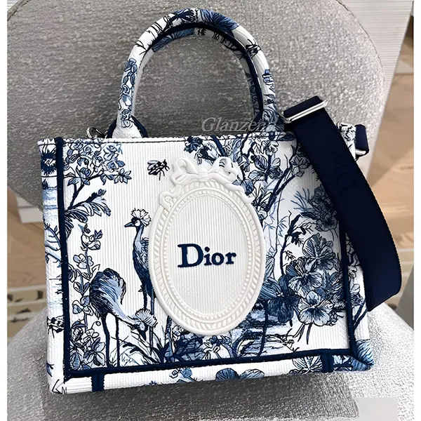 大人気定番☆[N級品]ディオール Book Tote バッグ コピー ミニ ブックトート S5584PEQM_M928