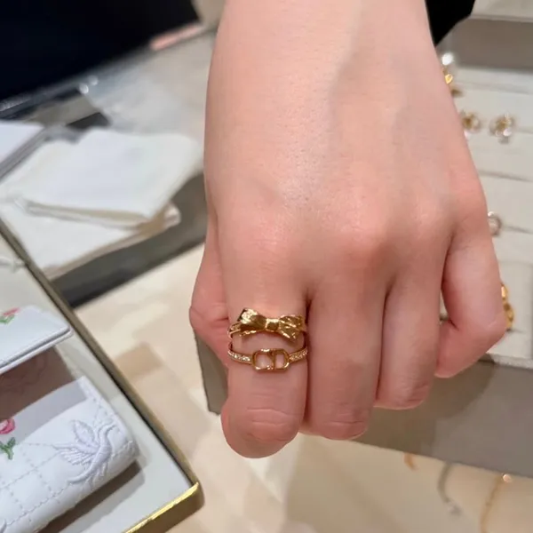 【リボンが可愛い♡】ディオール CD Bow リング コピー R2798WOMCY_D319
