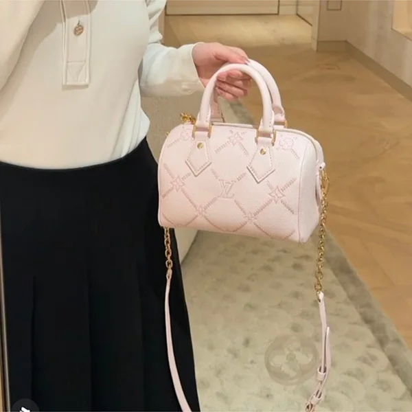 【大人可愛い♪】ルイヴィトン スピーディ・バンドリエール 20 偽物 M28529