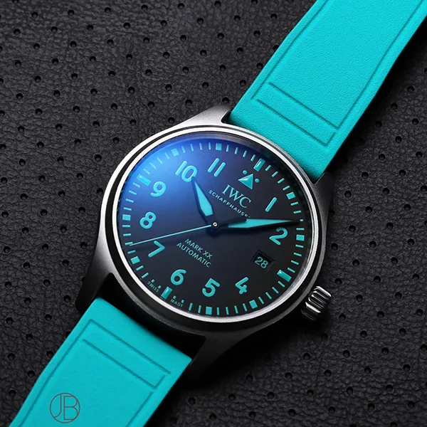 口コミで高評価!IWC マーク XX メルセデス AMG ペトロナス コピー IW328210