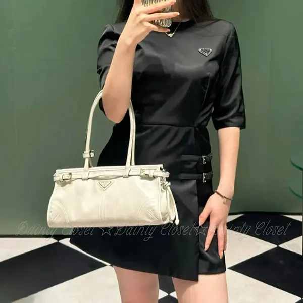 プラダ Re‐Nylon ミニワンピース レザーストラップ付き 230714_1WQ8_F0002_S_OOO
