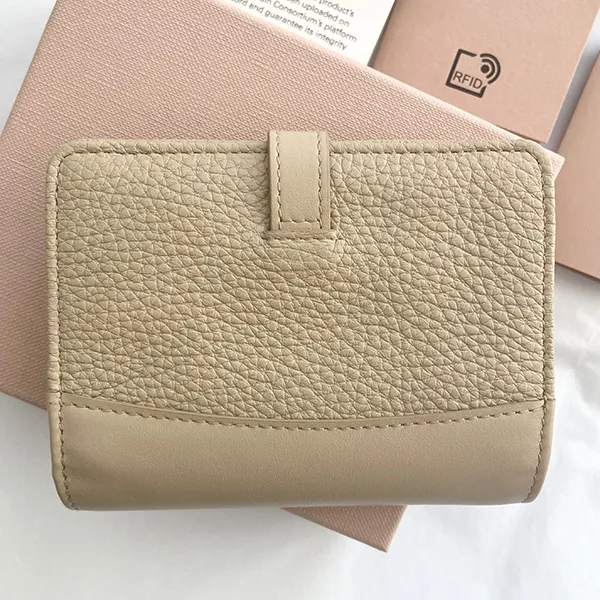 雑誌付録[N級品]【ミュウミュウ】Compact Wallet ロゴベルト コンパクト 2つ折り財布 スーパーコピー 5MV204_2C3Y_F0036
