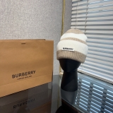 累積売上総額第１位！Burberryバーバリー新しいカラーブロックのニットウールビーニー帽